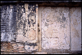 chichen itza-19.jpg